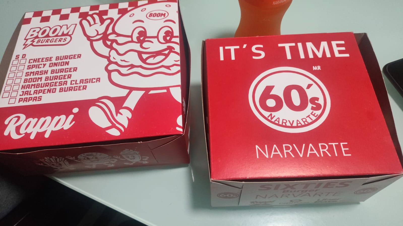 Caja hamburguesera personalizada — Boom Burgers · 60's